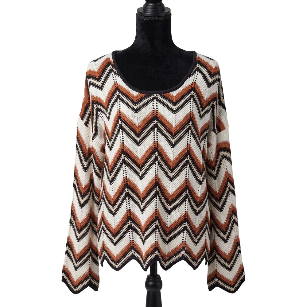 Chevron V-Neck Sweater in Brown & Cream - Picture 3 of 6